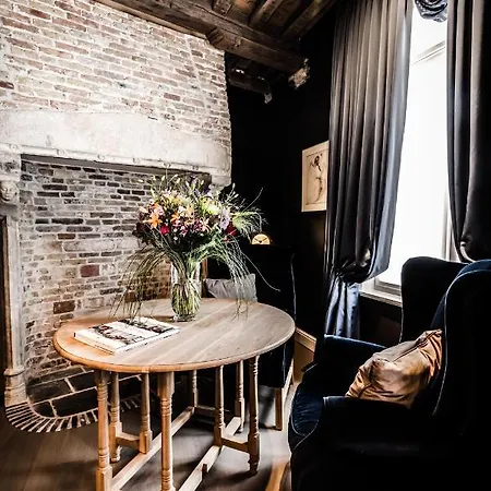Luxury Boutique De Castillion Μπριζ