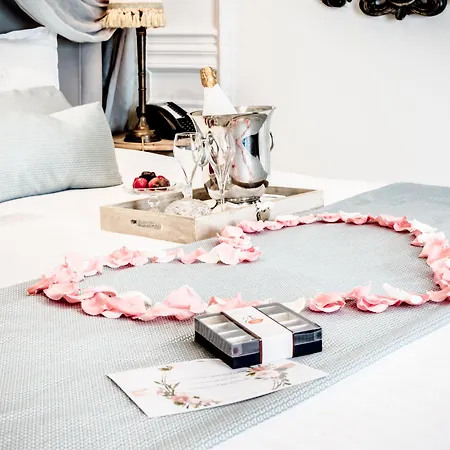 Luxury Boutique De Castillion 4*
